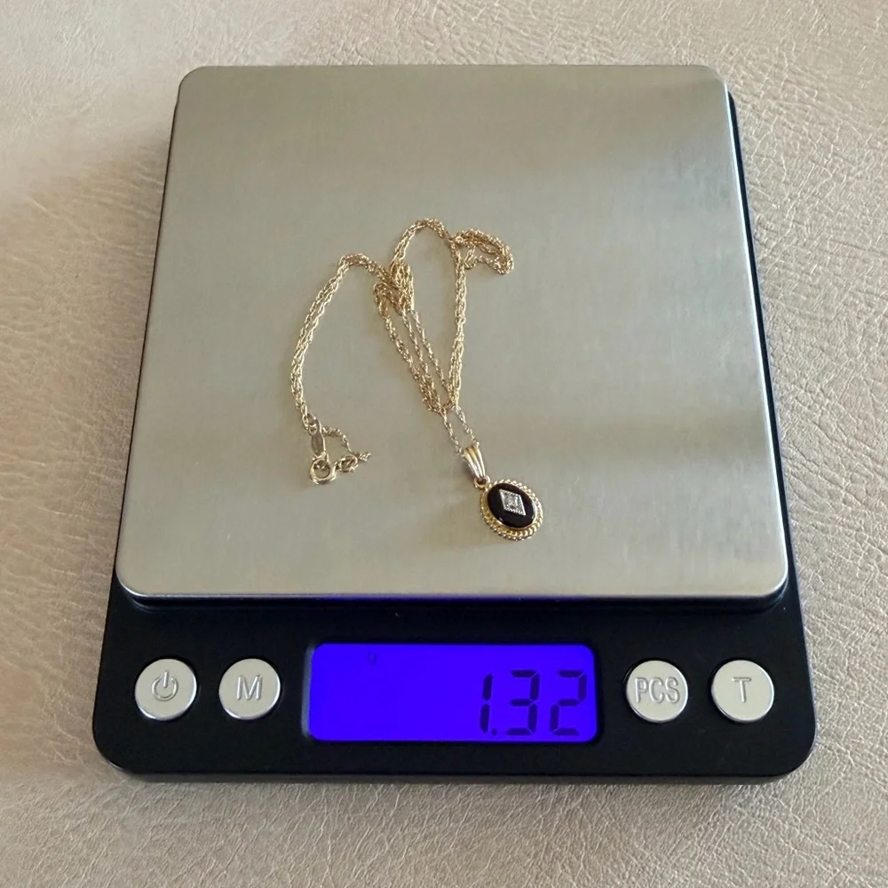 Vintage 14K Solid Gold Black Onyx Diamond Pendant Necklace 18” *Signed Carla* - Picture 13 of 16